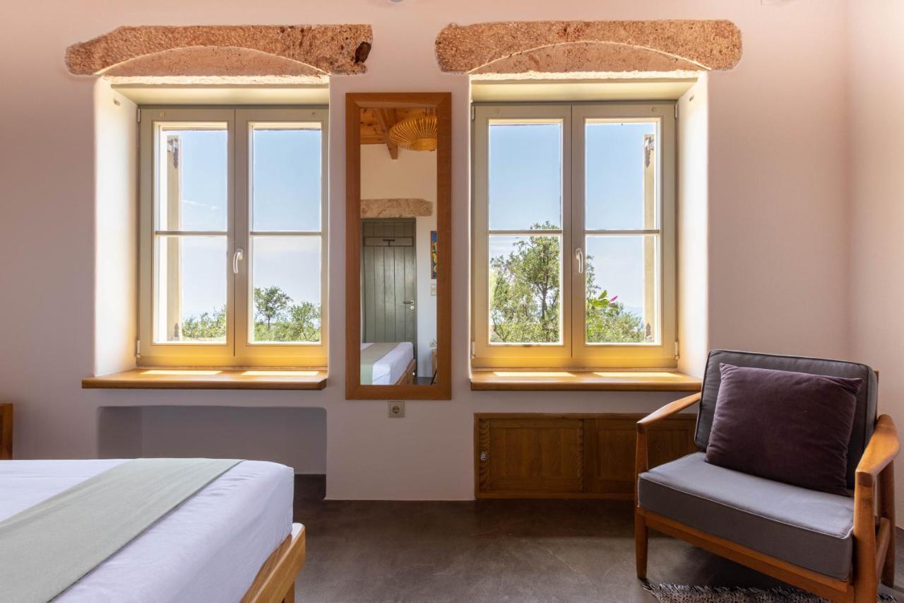 Zen Rocks Resort Kalianeika エクステリア 写真