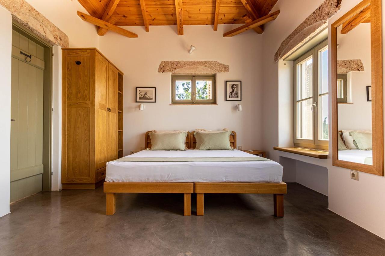 Zen Rocks Resort Kalianeika エクステリア 写真
