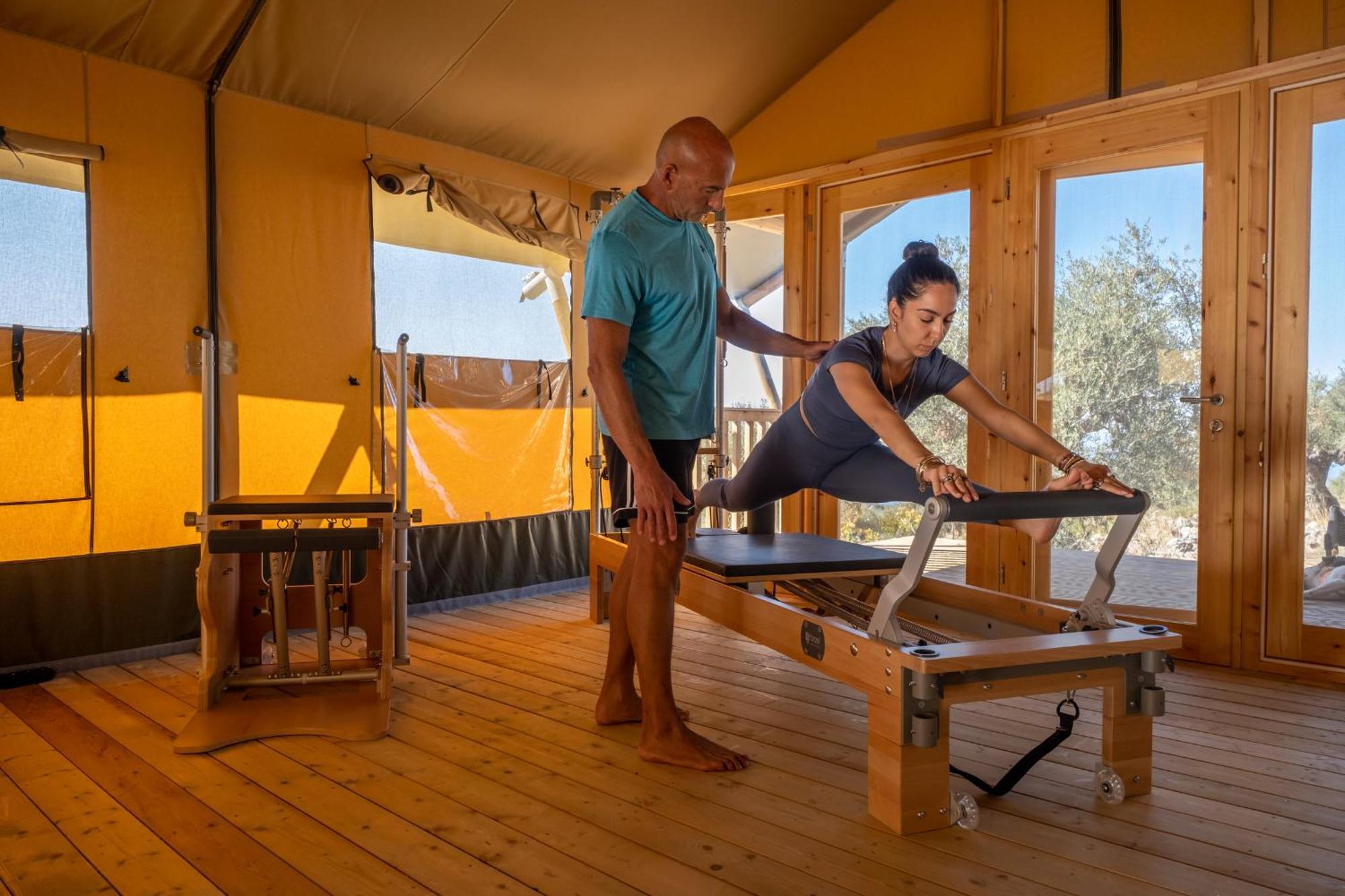 Zen Rocks Resort Kalianeika エクステリア 写真